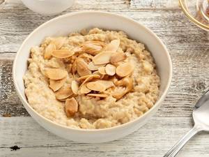 Nutty Oats (High Nuts) (Energy 360kcal. 17g P)