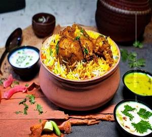 Chicken Hyderabadi Dum Biryani