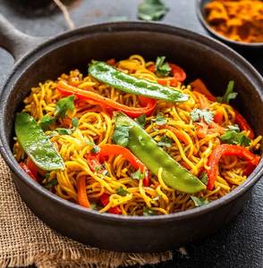 Singapore Veg Noodles