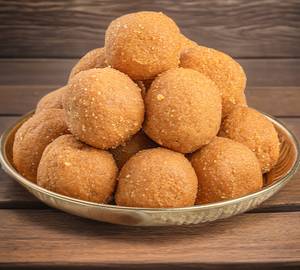 Besan laddu desi ghee