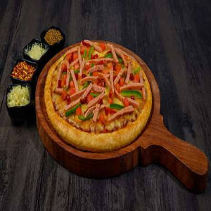 Chicken Paprika Pizza