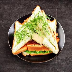 Mayo Toast Sandwich