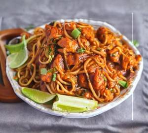 Chicken Schezwan Hakka Noodels