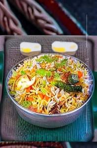 Veg Hyderabadi Dum Biryani