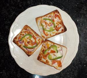 Bread Pizza