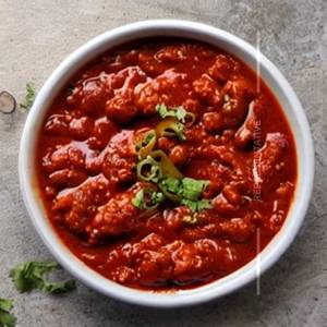 Boneless chicken chilli gravy