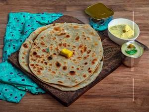 Paneer Paratha Butter