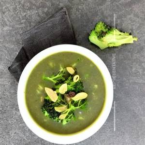 Broccoli Olive Coconut Soup