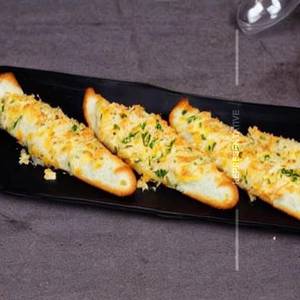 Chicken Stuff Garlic Bread