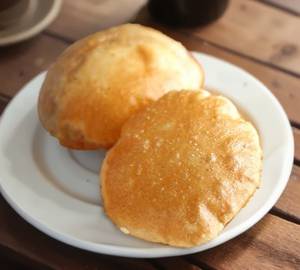 Kadhai Ki Puri{ 4Pcs}