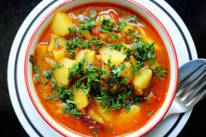 Aloo Tamatar