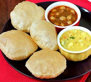 Chana Masala Poori