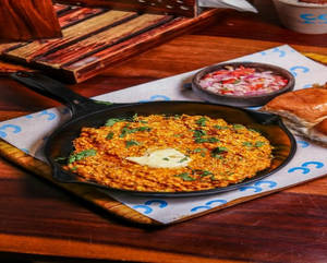 Kheema Pav