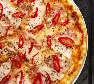 Chilli garlic pizza 