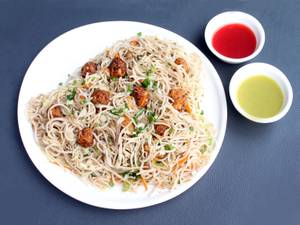Veg Manchurian With Veg Hakka Noodles