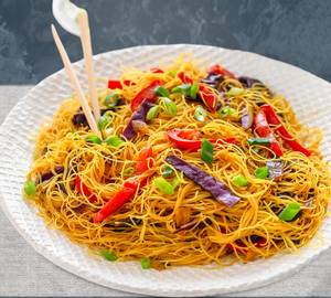 Veg singapuri noodles