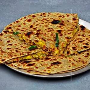 Cheese gobi chilli garlic paratha