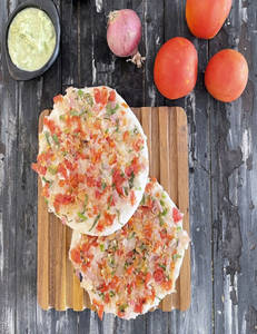 Tomato Uttapam