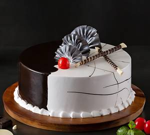 Choco Vanilla Cream Cake