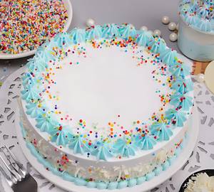 Alluring Vanilla Cake