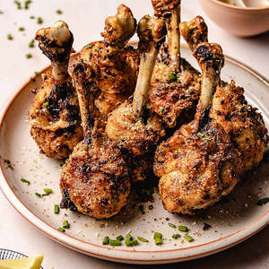 Pepper Chicken Lollipops (4 Pcs)