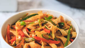 Veg Schezwan Steamed Koithio
