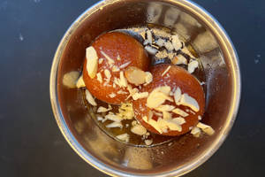 Gulab jamun [2 pieces]