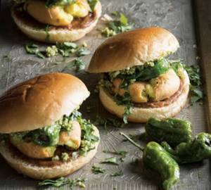 Veg Tikka Pav Slider [Veg/Paneer]