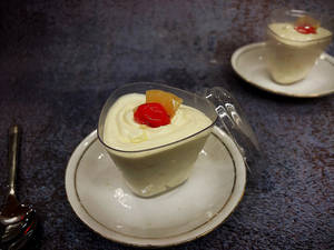 Pudding Pineapple