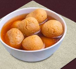 Hot Soft Nolen Gur Rosogolla (10Pcs)