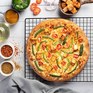 Tandoori Paneer Pizza