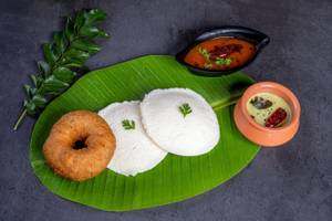Idli [2 Pieces] With 1 Vada
