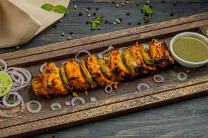 Paneer Achari Tikka (6 Pcs)