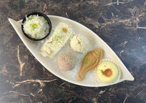 Pancham's The Great Sampler (6 Pcs Assorted Sandesh)