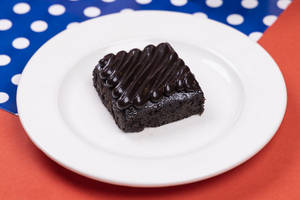 Chocolate Sauce Brownie