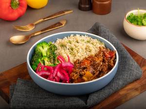 Shredded Shaking Tenderloin Rice Bowl