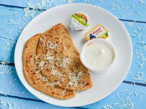 Paneer parantha butter