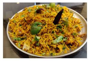 Veg Singapuri Fried Rice