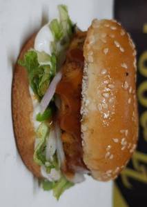 Aloo tikki burger
