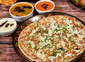 Onion Uthappam (approx 12-14 Inch)