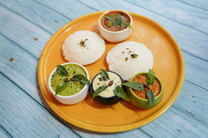 Plain Idli