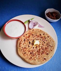 2 Aloo Paratha With Dahi