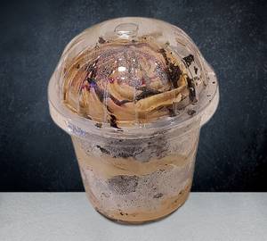 Chocolate Cup Pastry