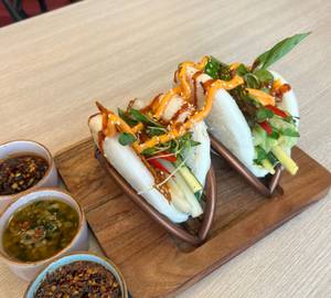 Basil Vegetable Open Bao