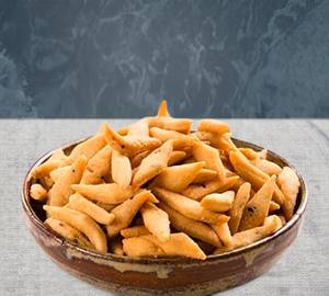 Hot Masala Nimki 750Ml