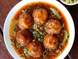 Veggie manchurian gravy 6 psc