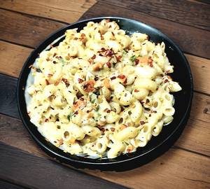 Veg White Sauce Cheese Pasta