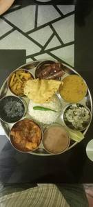 Chicken thali