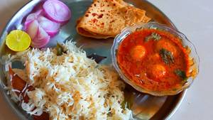 Egg curry thali