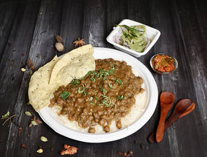 Chole Basmati Chawal With Tim Tim Special Papad [Meal For 1]